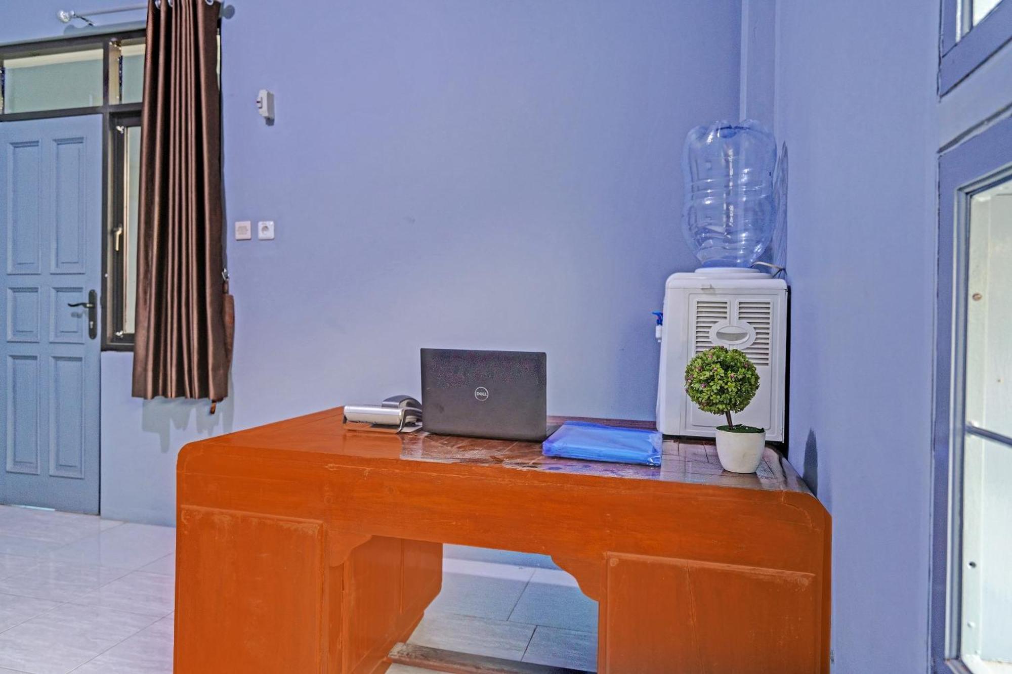 Oyo Life 91592 Aaliya Guest House Syariah Lebakwangi 외부 사진
